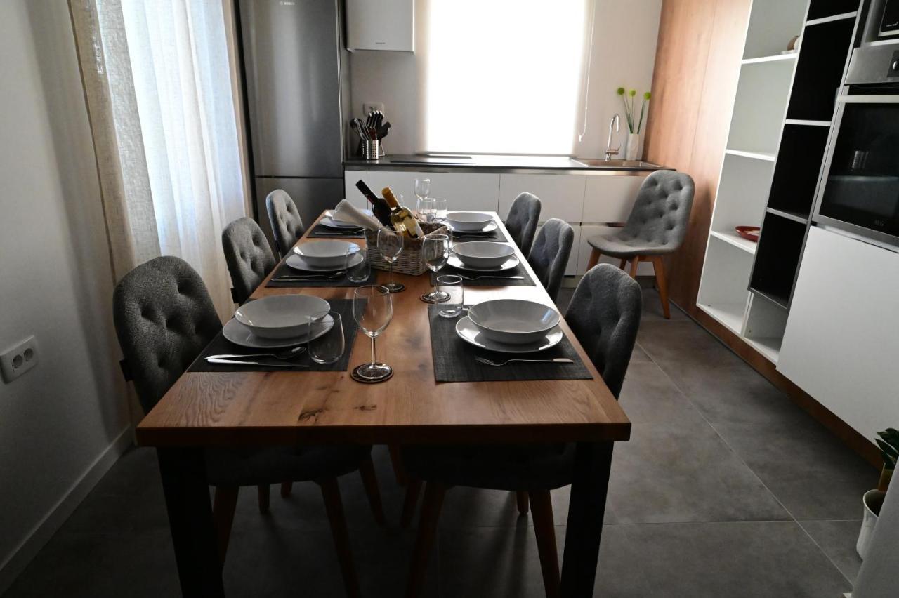 Apartments Porta Maggiore Копер Екстериор снимка