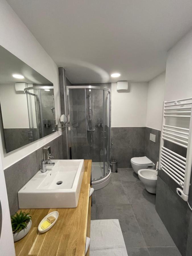 Apartments Porta Maggiore Копер Екстериор снимка